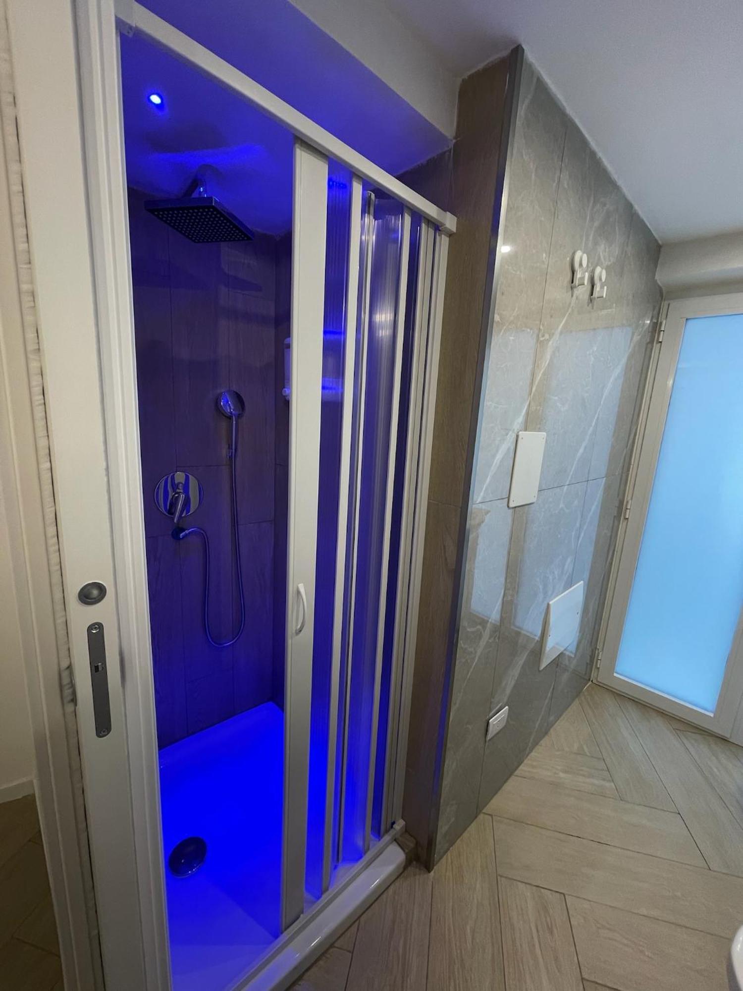 Casa Nina - Egiziaca Apartment Luxury Napoli Bagian luar foto