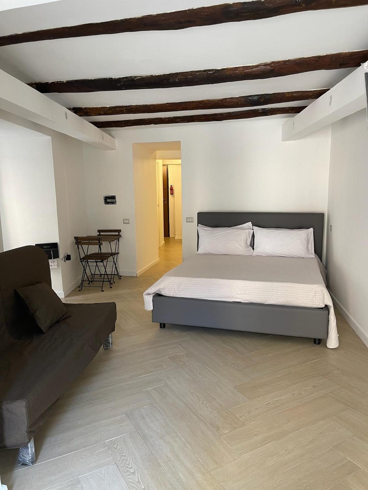 Casa Nina - Egiziaca Apartment Luxury Napoli Bagian luar foto